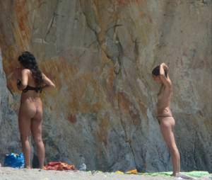 Spanish Nudist Beach (120 Pics)-67dx9n255b.jpg