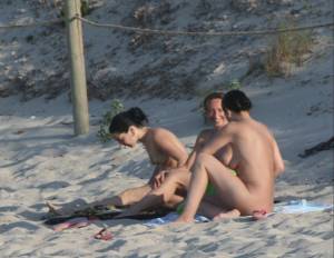 Nudist-Beach-of-Formentera-%2872-Pics%29-v7dx3lw0nx.jpg
