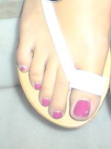 Greek-Girlfriend-Feet-By-Alekkos-d7eaq2lvee.jpg
