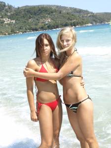 Bikini-Pics-Greece-Vacation-m7ecm2upsq.jpg