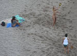 Beach Candid Voyeur Spy of Teens on Nude Beach [x91]-d7eedufurk.jpg