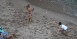 Beach Candid Voyeur Spy of Teens on Nude Beach [x91]r7eedt5xro.jpg