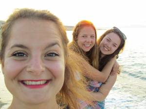 3 Amateur Girls On Vacation [x807]-q7eheagg0e.jpg