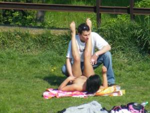Spying-Couple-Having-Sex-Getting-Caught-By-Police-h7ehf1htmj.jpg