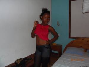Young-African-prostitute-pose-and-suck-married-man-in-hotel-%5Bx64%5D-q7eh65jgou.jpg