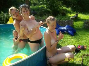 My-Wife-Topless-With-Her-Friends-At-Home-%5Bx54%5D-z7eihcev44.jpg