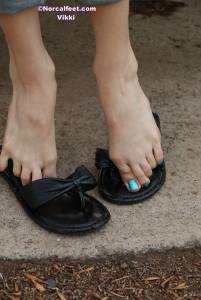 NorCal Feet - Vikki [x62]l7e29l2a33.jpg