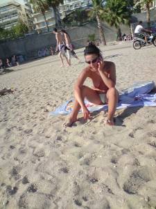 Topless milf @greece athens beach-a7e30dx6gr.jpg