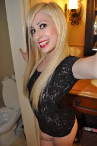 Sexy Amateur Blonde Selfies [x154]-c7e4nap5x5.jpg