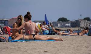 Young Teen Bikini Spy Beach [x18]-f7e4npws4m.jpg