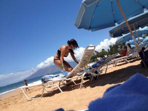 Maui Voyeur Beach Candids Spy x42-l7e4wbchar.jpg