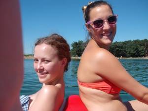 Girfriends Vacate By The Lake [x89]-l7e4re7y2s.jpg