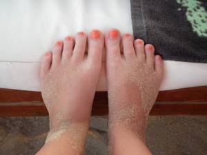 Sexy Teen Feet Of Friends-a7e5mncegw.jpg