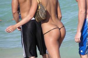 Beach Spy - Sexy Brunette Big Tits Tight Ass [x10]-s7e6xinrqw.jpg