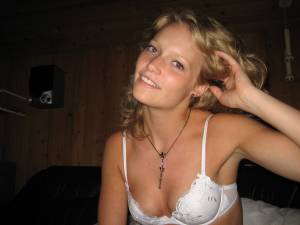 Danish Amateur Girlfriend - Katrine [419 Photos]-67e7ti5xmc.jpg