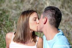 Poppy Pleasure Cute teen with braces gets pounded outdoors 169x 4000x2667x7ej87nngy.jpg