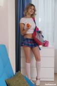 Eva-Elfie-Sexy-Schoolgirl-Outfit-n7fqatplv1.jpg