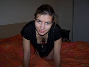 French girlfriend used pussy [x124]37enesb11m.jpg