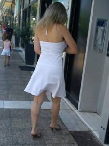 Various-Upskirts-candids-shorts-and-downblouses-%5Bx255%5D-z7enornwoh.jpg