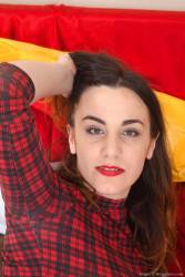 Aragne slides off her red tights in bed - 155 pics 2000x3000-u7etcojh4e.jpg