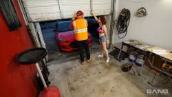 Annabel Redd Gets Her Pussy Wrecked In The Mechanics Garage - 46xn7ewdd31ms.jpg