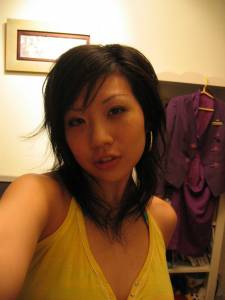 Asian Girlfriend Posing [x397]-67ewsp7per.jpg