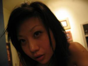 Asian Girlfriend Posing [x397]-67ewsqf2et.jpg