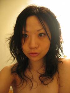 Asian Girlfriend Posing [x397]-f7ewsvodps.jpg