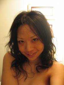 Asian Girlfriend Posing [x397]-q7ewsvtt2c.jpg