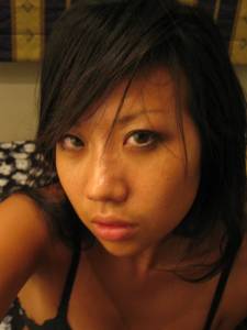 Asian Girlfriend Posing [x397]-i7ewtb1f36.jpg