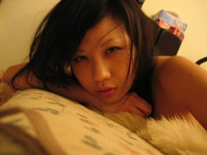 Asian Girlfriend Posing [x397]-77ewst8par.jpg