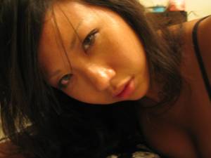 Asian Girlfriend Posing [x397]-j7ewtbgcr7.jpg