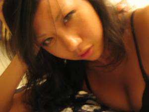 Asian-Girlfriend-Posing-%5Bx397%5D-o7ewtbf0lx.jpg