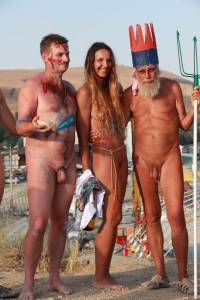 Nudist Beach Party [x52]-u7fbcxc365.jpg
