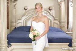 Lexi-Lore-Kit-Mercer-Two-Brides-One-Groom-%28x183%29-2000x3000-x7fdx7ho1d.jpg