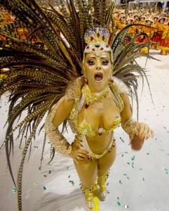 Rio Carnival [204 HQ Pics]-b7f75qao0j.jpg