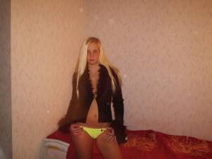 Young-Blonde-Nude-%2855-pics%29-b7f775mbr4.jpg