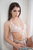 Joseline Kelly - Brunette Joseline Kelly knows how to extract man juice-h7hnavuxhg.jpg