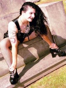 Goth Girlfriend (1000+ Pictures)-o7fl90hirx.jpg
