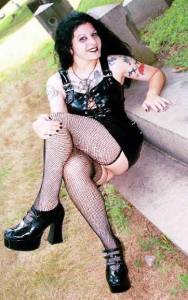 Goth Girlfriend (1000+ Pictures)-n7fl90ayk6.jpg