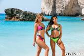 Lexi Dona & Alexis Crystal - Are You Enjoying The View-v71dfeqkh2.jpg