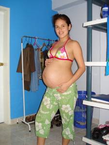 Pregnancy Photos (100 Pics)-27g5tnk2gg.jpg