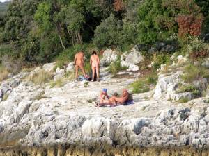 Nude beaches in Croatia [x293] PART 1-27gmoh6um0.jpg