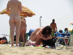 Nude beaches in the USA [x104]-o7gmo9harz.jpg