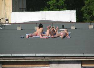Spying - Roof top babese7gmwt8xgz.jpg