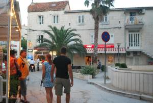 CDM-086-Topless-Redhead-Girl-on-Vacation-in-Croatia-Part-1-2-%5Bx317%5D-67gpxxrdui.jpg