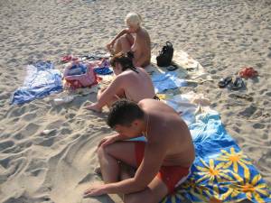 CDM 027 Topless Vacation fun in Bulgaria [X56]-w7gpww5laj.jpg