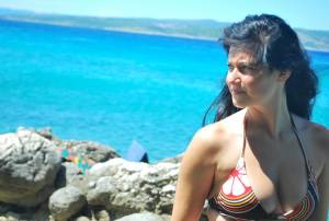 CDM-086-Topless-Redhead-Girl-on-Vacation-in-Croatia-Part-1-2-%5Bx317%5D-p7gqaa0t0p.jpg