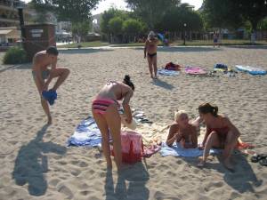 CDM 027 Topless Vacation fun in Bulgaria [X56]-67gpwwahto.jpg