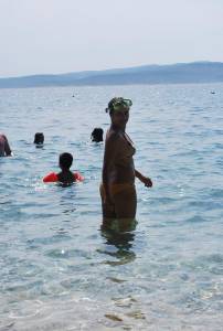 CDM 086 Topless Redhead Girl on Vacation in Croatia Part 1 2 [x317]-g7gpxwgqfx.jpg